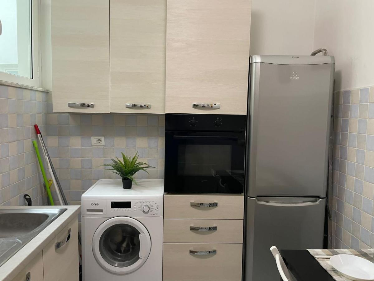 Group Apartment Roma Esterno foto