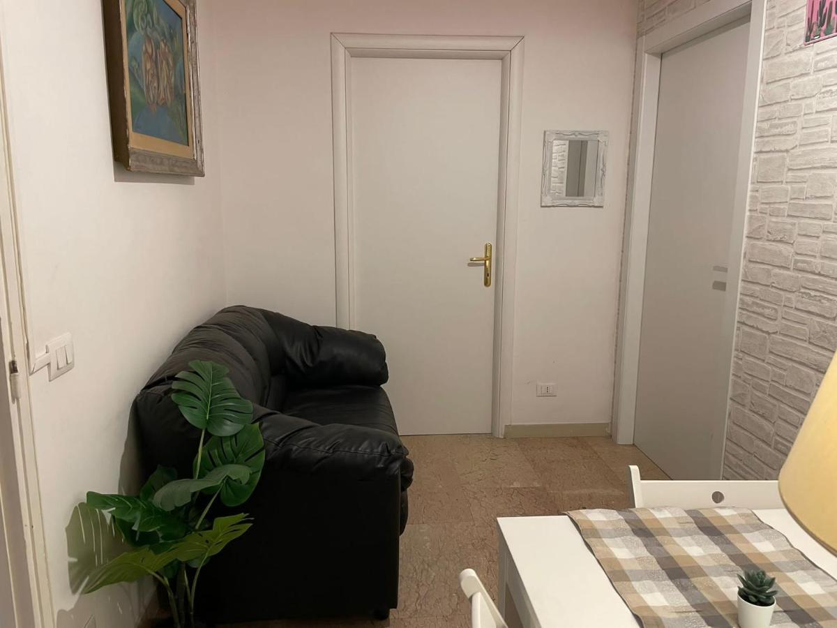 Group Apartment Roma Esterno foto