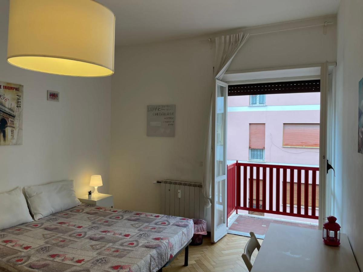 Group Apartment Roma Esterno foto