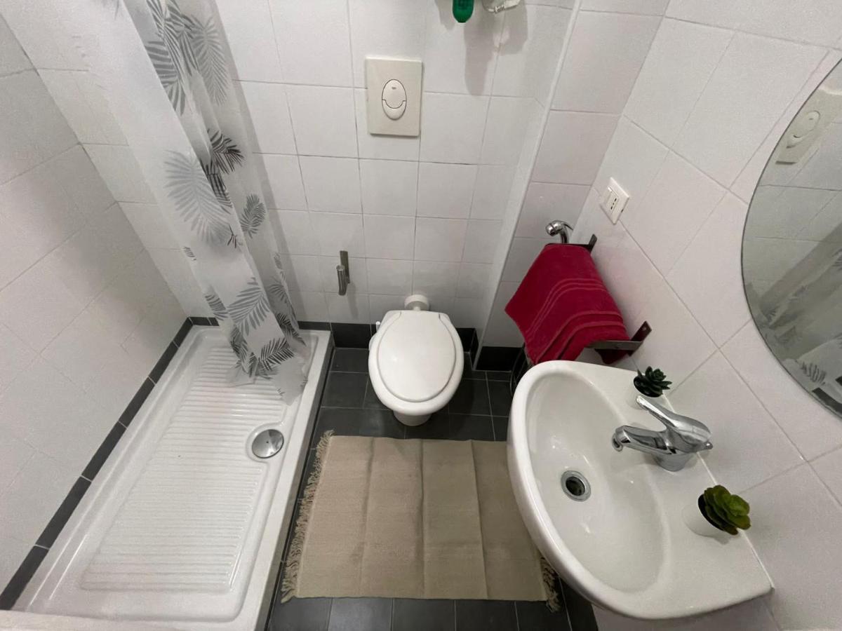 Group Apartment Roma Esterno foto